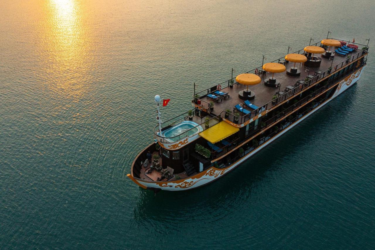 Hotel Nostalgia Halong Cruise à Hạ Long Extérieur photo
