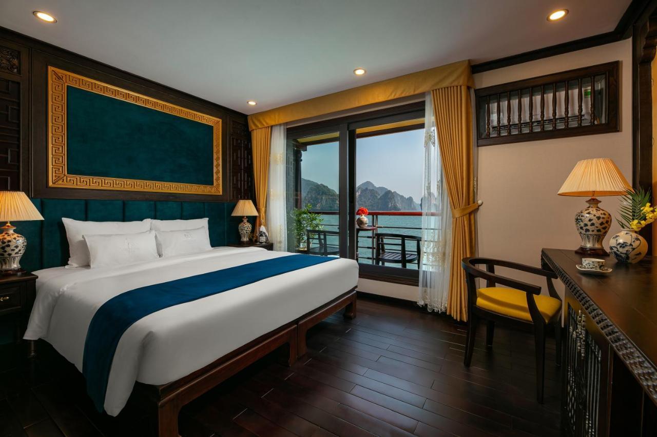 Hotel Nostalgia Halong Cruise à Hạ Long Extérieur photo