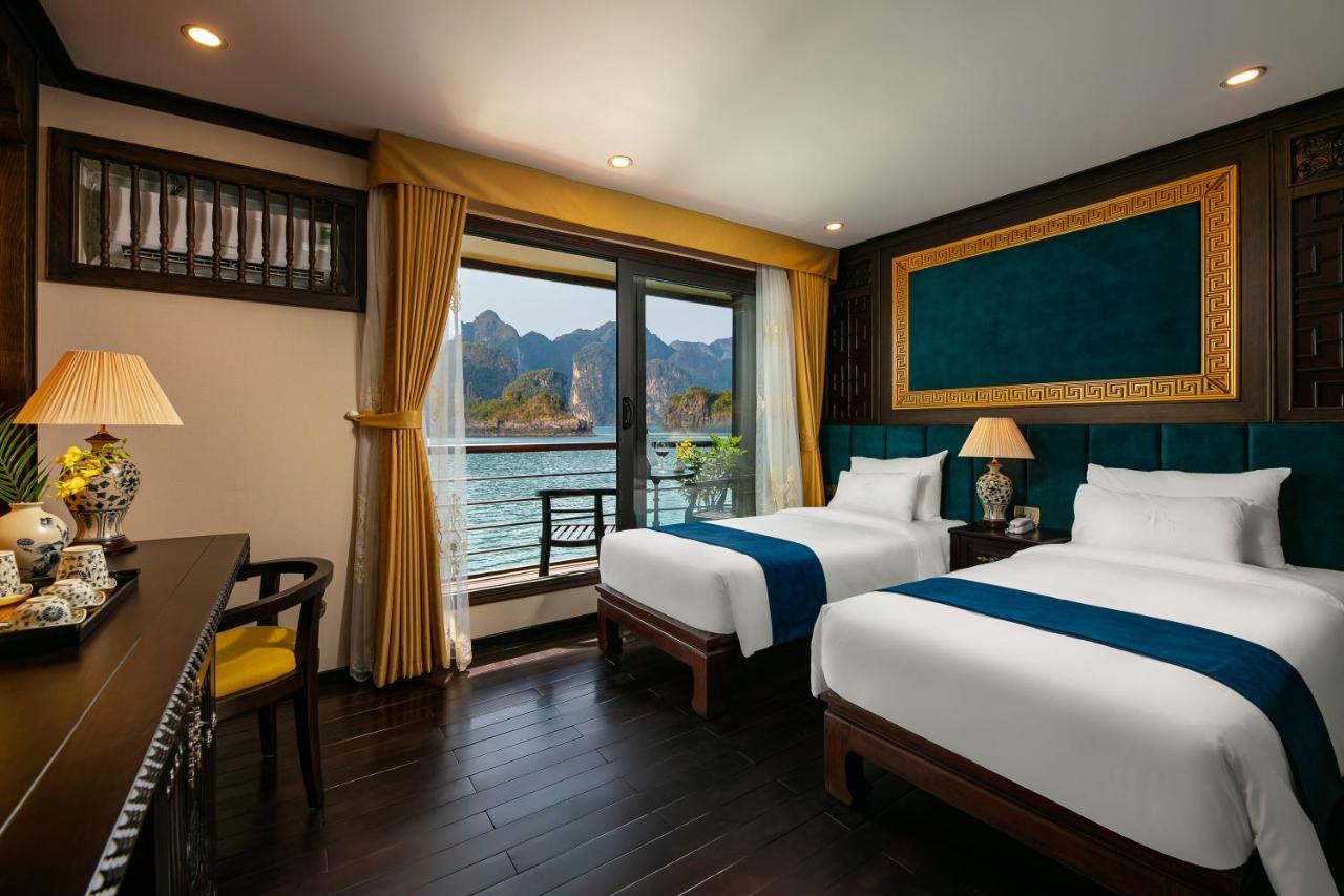 Hotel Nostalgia Halong Cruise à Hạ Long Extérieur photo
